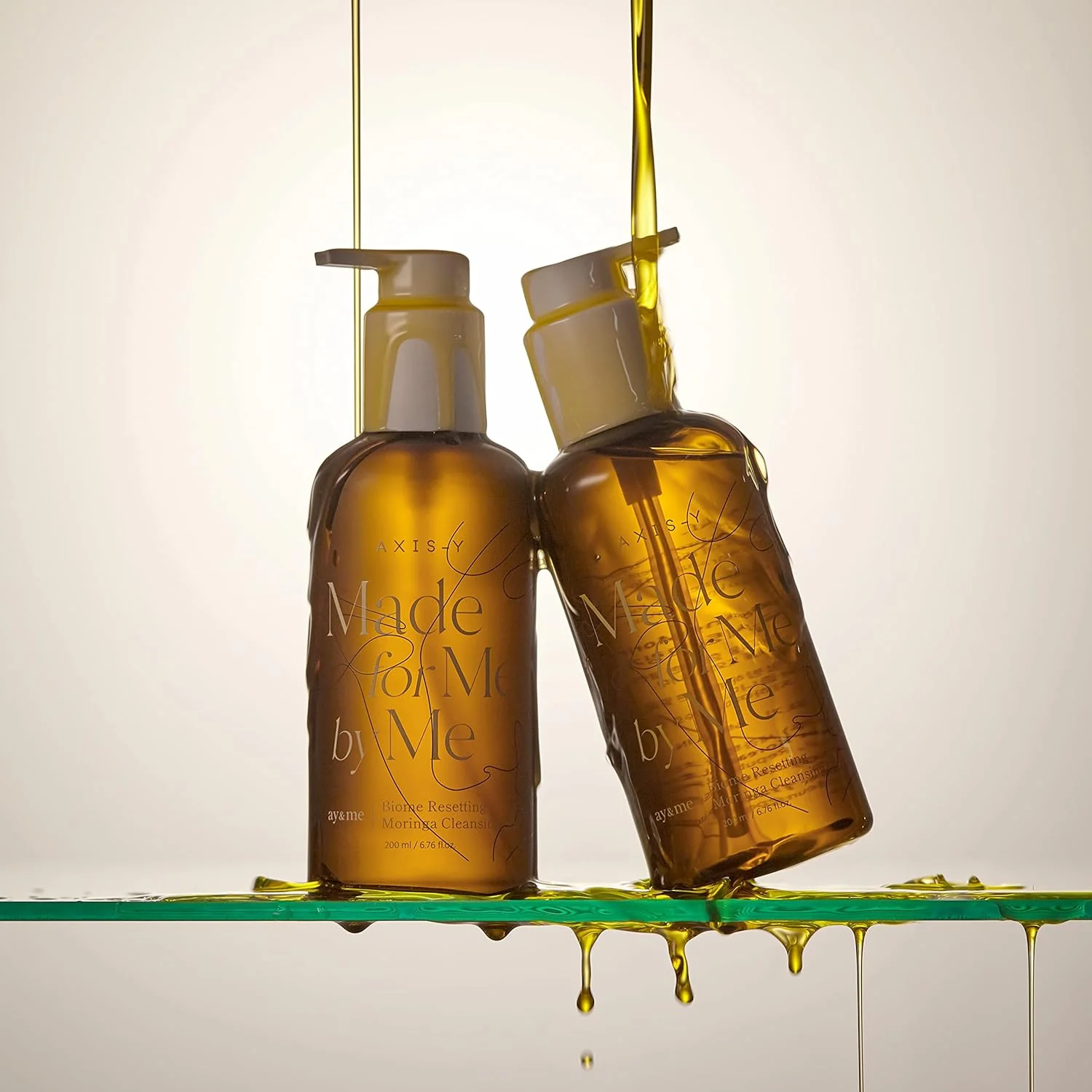 Axis-Y Biome Resetting Moringa Cleansing Oil - Image 2