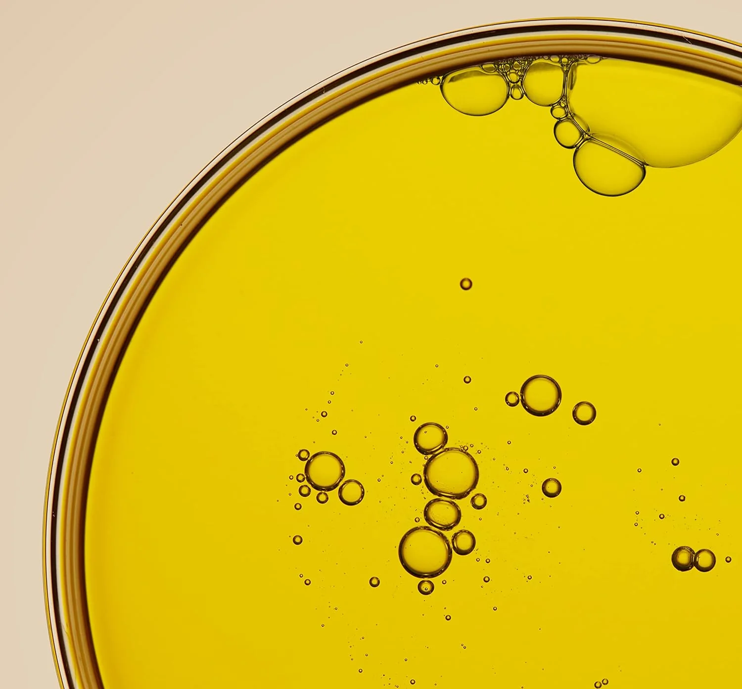 Axis-Y Biome Resetting Moringa Cleansing Oil - Image 4