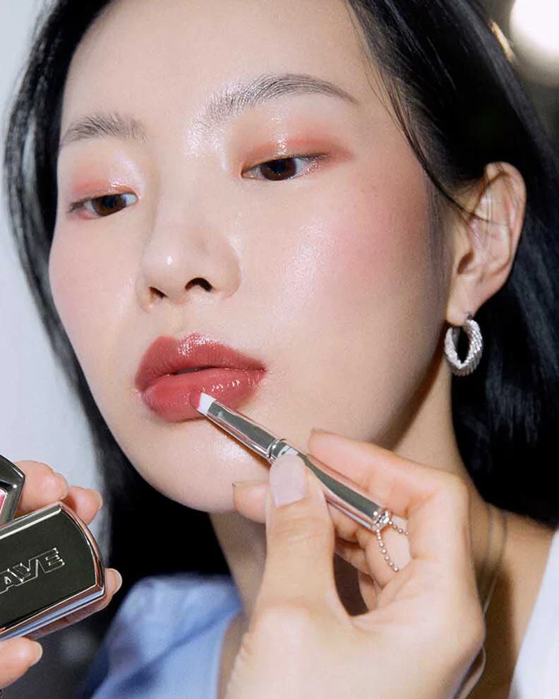 BRAYE Pocket Lip Brush - Image 4