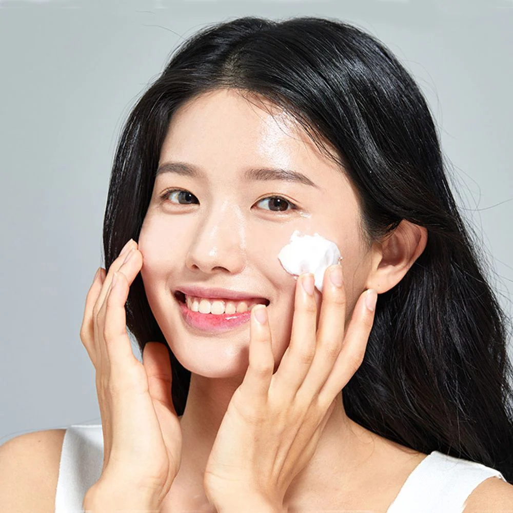 Dr. Ceuracle 5α Control Clearing Cleansing Foam - Image 5
