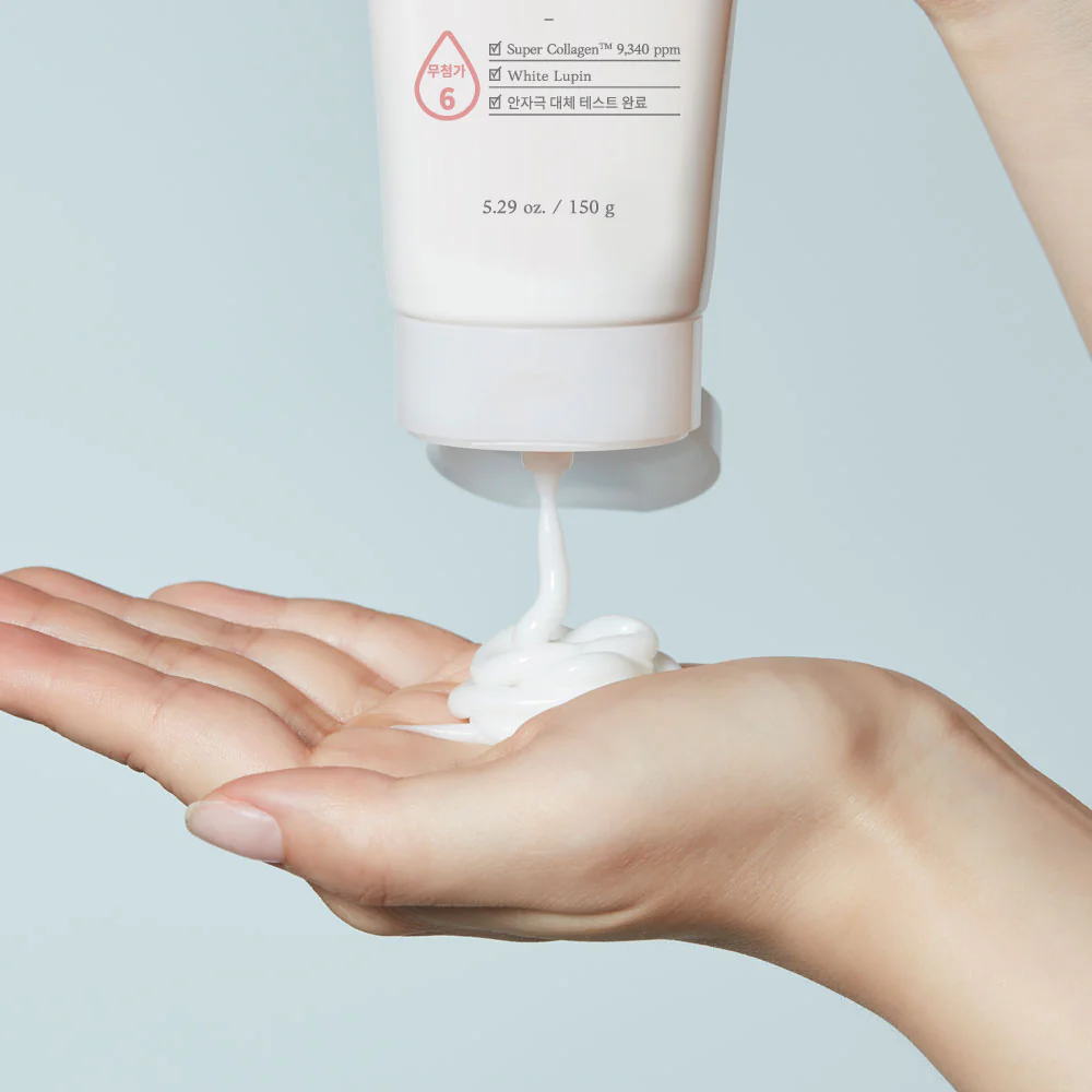 Etude House Moistfull Collagen Cleansing Foam - Image 2