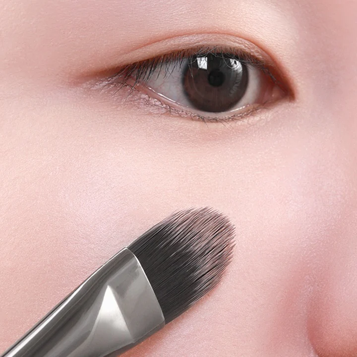Flik EP04-F Flat Fit Cover Brush - Image 2