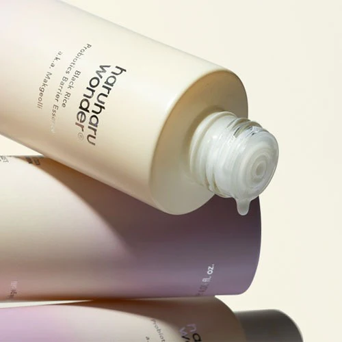 Haruharu Wonder Black Rice Probiotics Barrier Essence - Image 3