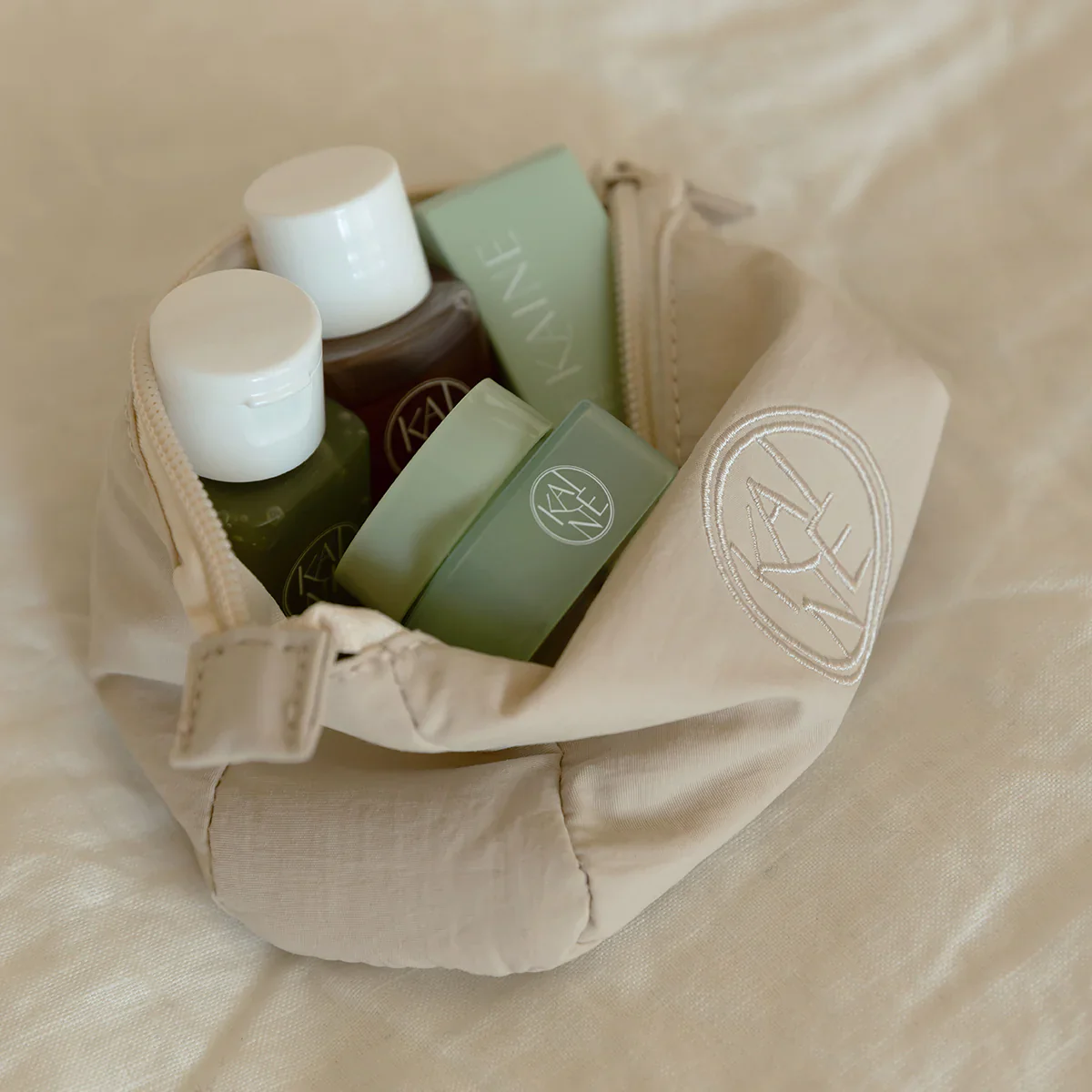 Kaine Travel Kit - Image 4
