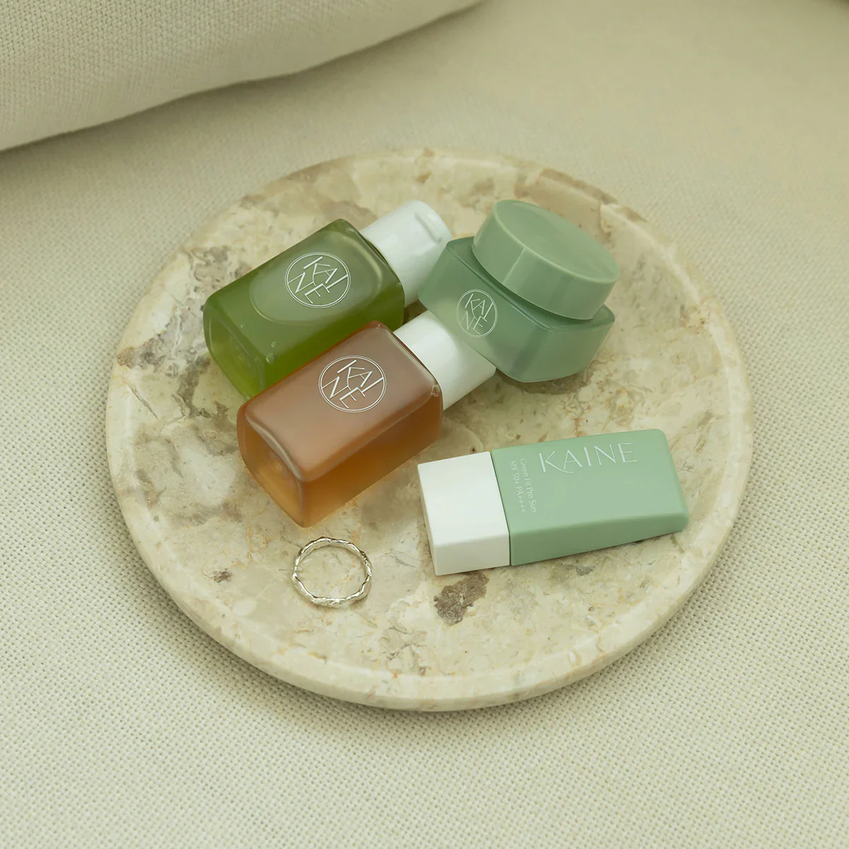 Kaine Travel Kit - Image 5