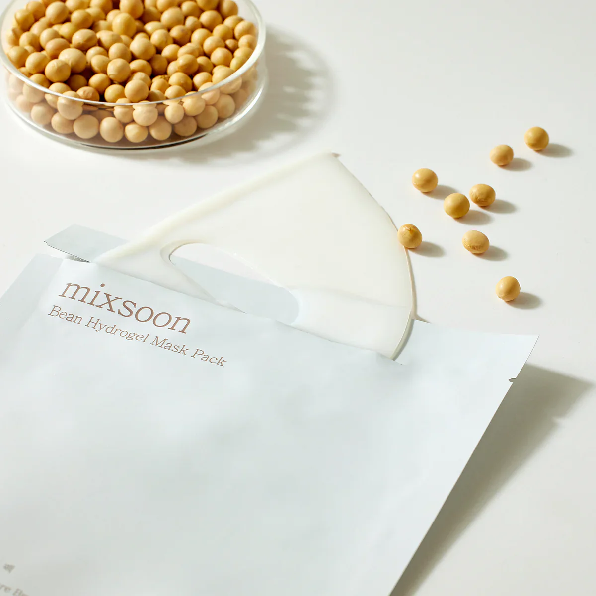Mixsoon Bean Collagen Hydrogel Mask Pack - Image 3