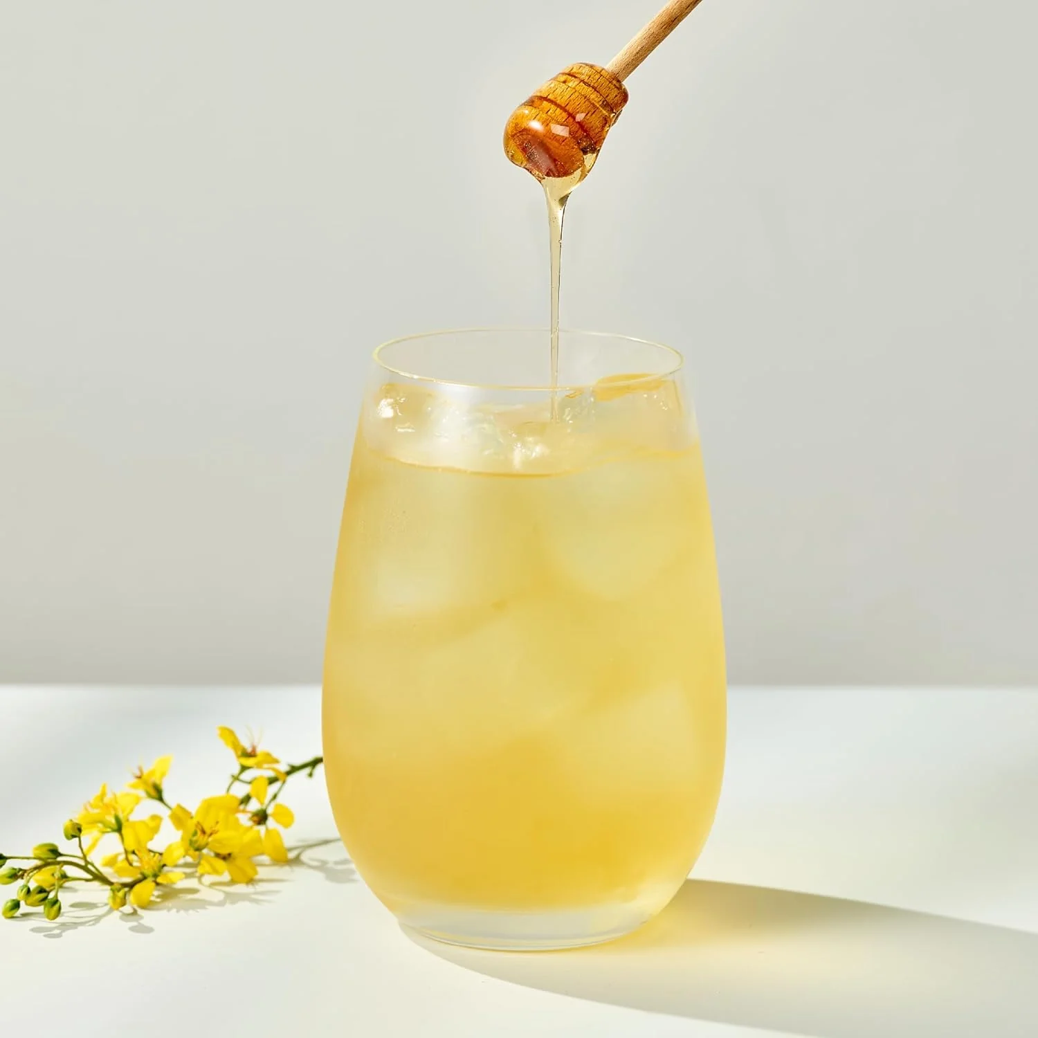 Osulloc Jeju Canola Flower and Apricot Tea Bag - Image 2