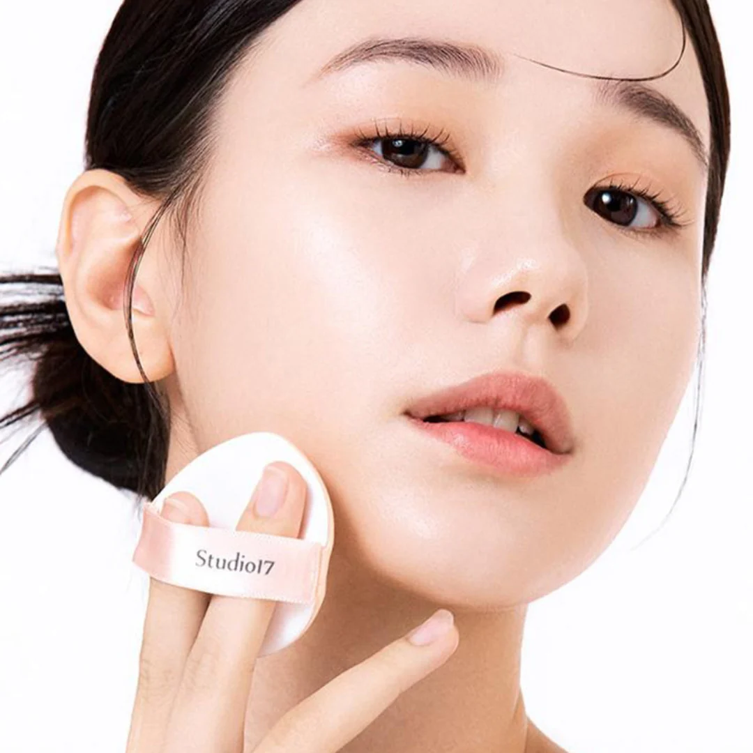 Studio17 Brush Fit Puff - Image 3