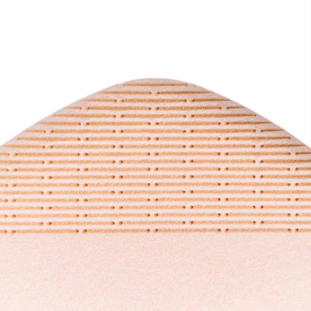 Studio17 Brush Fit Puff - Image 5